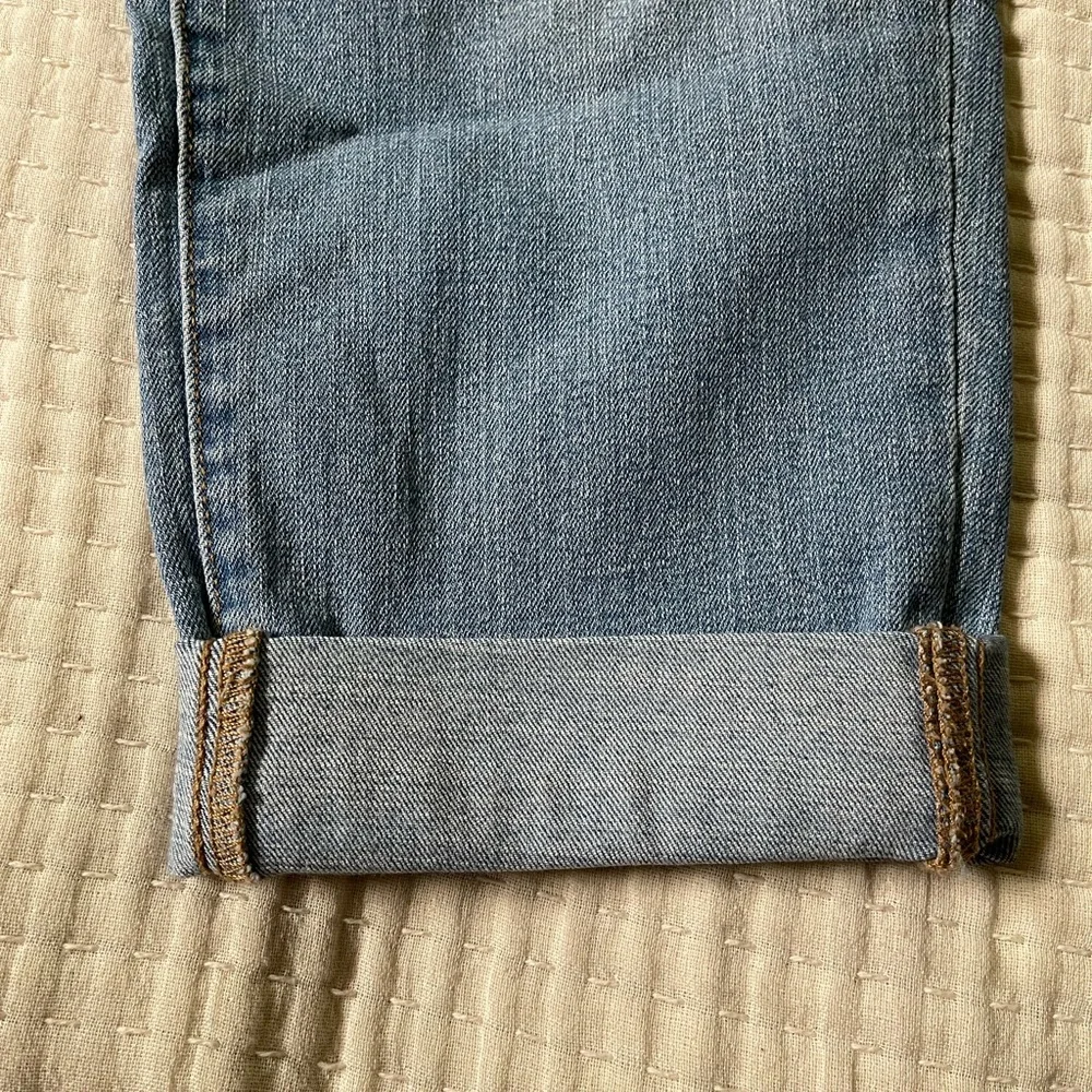 Sonoma Light Blue Distressed Ankle Jeans